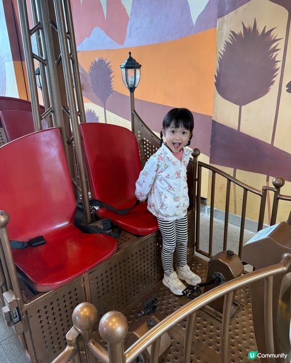 超大遊樂園🛝仲有滑雪場⛸️同餵草泥馬🦙