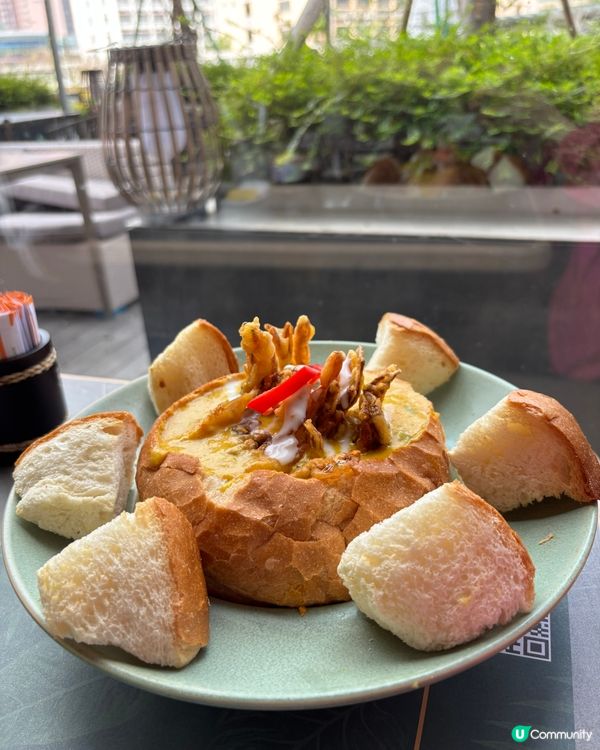 新泰東南亞餐廳：飽覽窗外綠意，品味正宗泰式滋味 🇹🇭