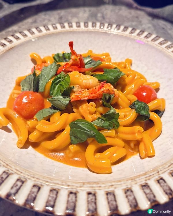 忙足一週，靚景大餐Chill一Chill 🤩🌃