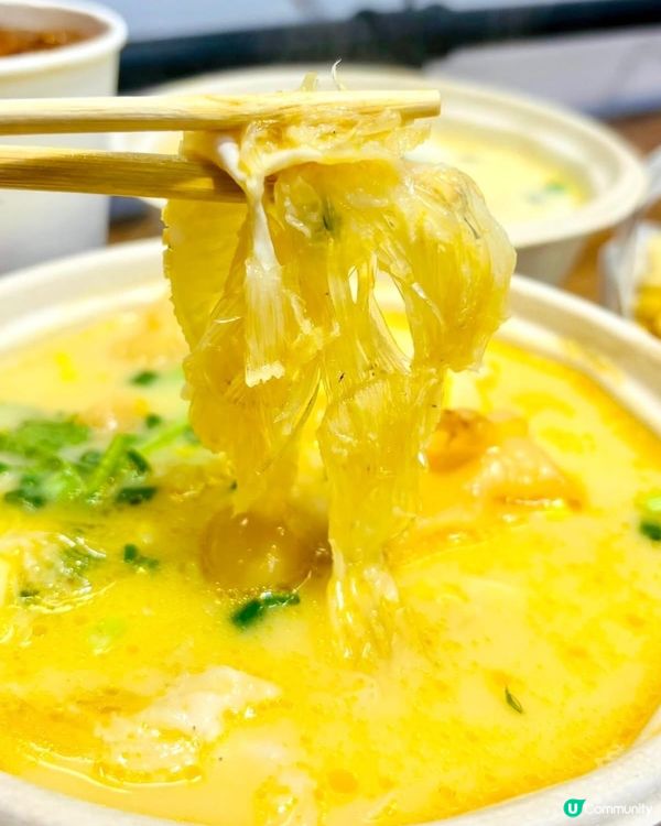 花膠雞煲翅翅翅，鮮味濃郁！🐔😋