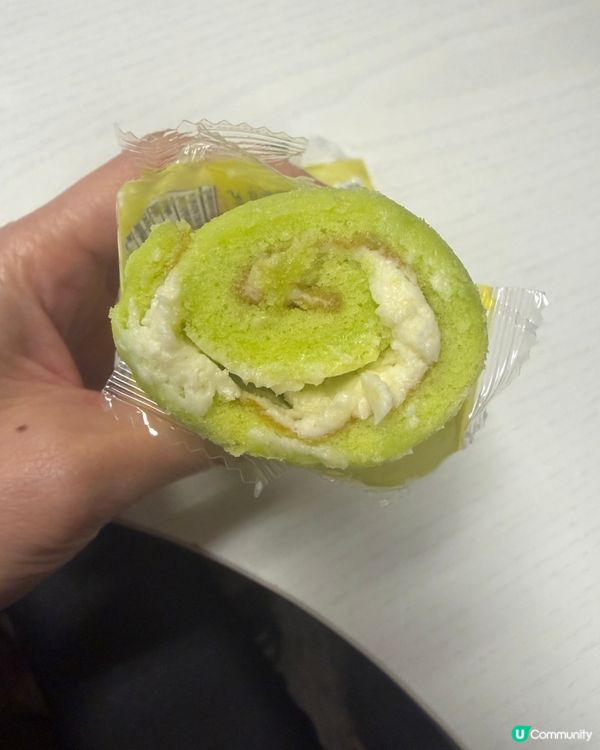 曼谷7-11 斑蘭毛巾卷+士多啤梨冰心包😋💖