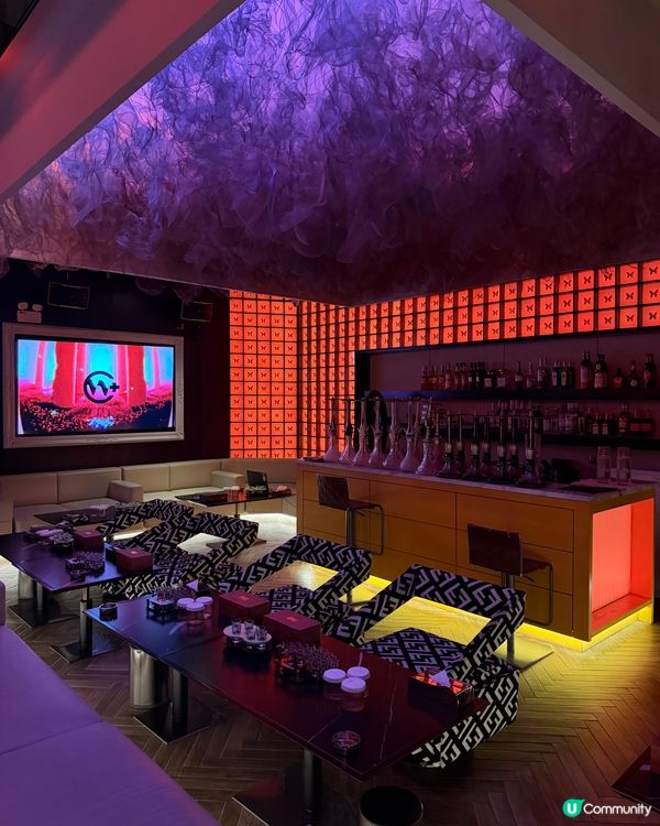 深圳人氣爆款KTV 桌球、高爾夫球、落地大玻璃、