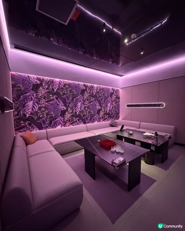 深圳人氣爆款KTV 桌球、高爾夫球、落地大玻璃、