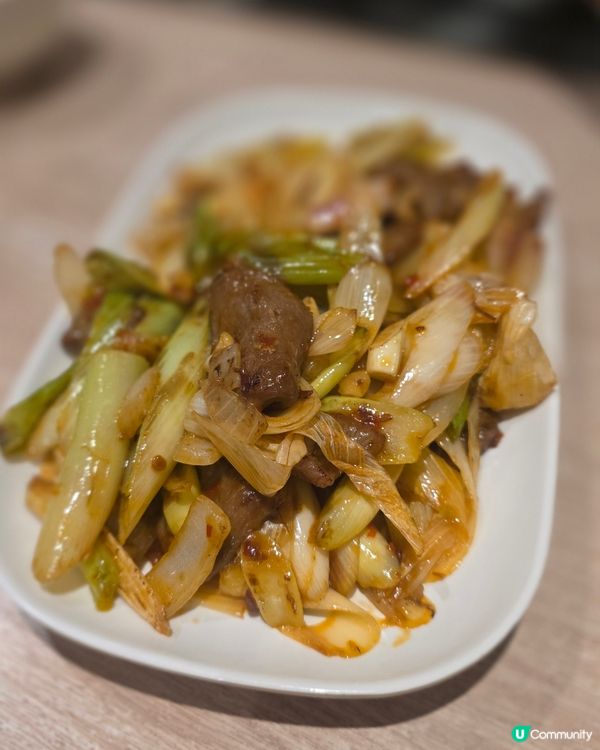 「阿德廚房」平時好少食，試吓簡單叫咗幾樣街坊小菜：