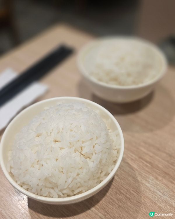 「阿德廚房」平時好少食，試吓簡單叫咗幾樣街坊小菜：