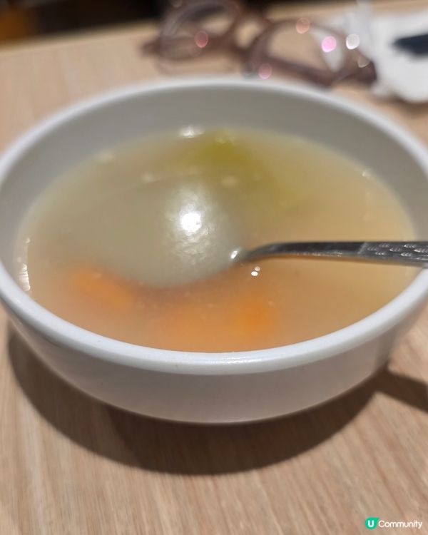 「阿德廚房」平時好少食，試吓簡單叫咗幾樣街坊小菜：