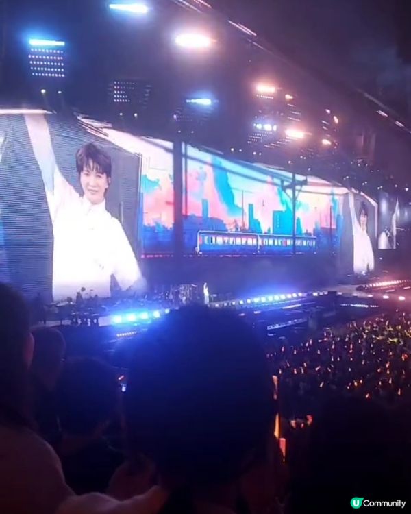 首位啟德跨年の演唱會🎉🎉