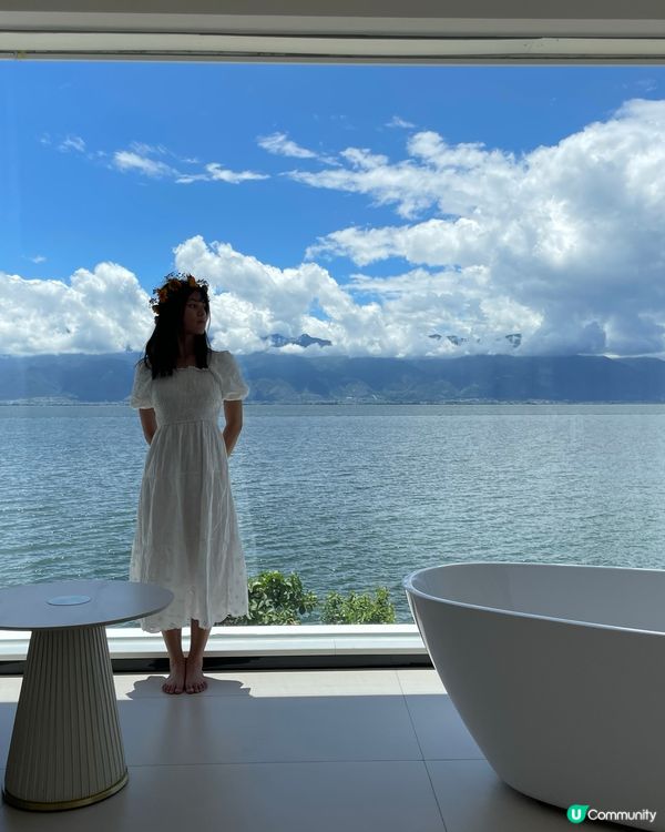 🌙【大理洱海】海邊月光民宿|270度落地玻璃躺看洱海,住進風...