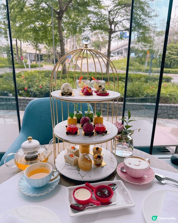 千禧新世界香港酒店The Lounge推出「果漾樂園」下午茶...