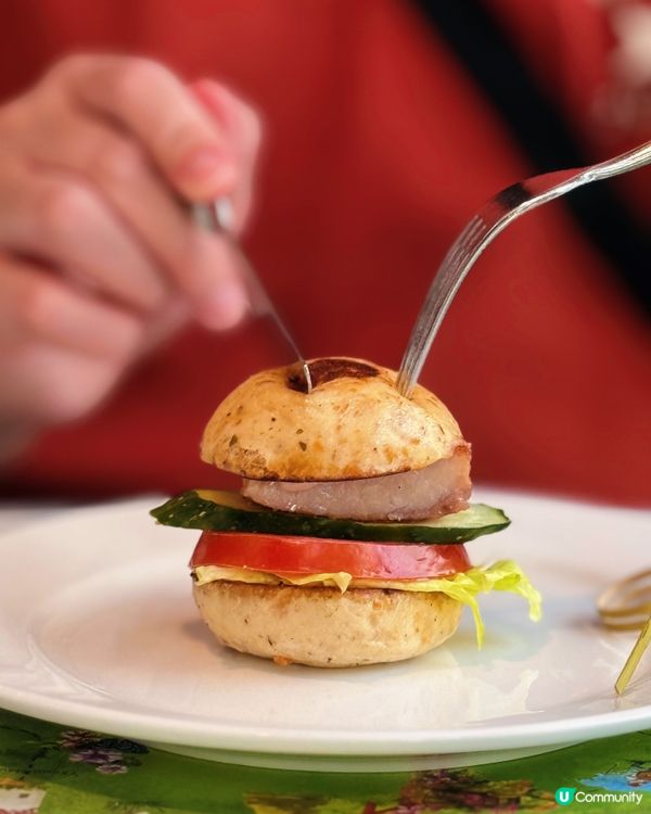 📸 古蹟玻璃屋下的漁村鹹鮮味 