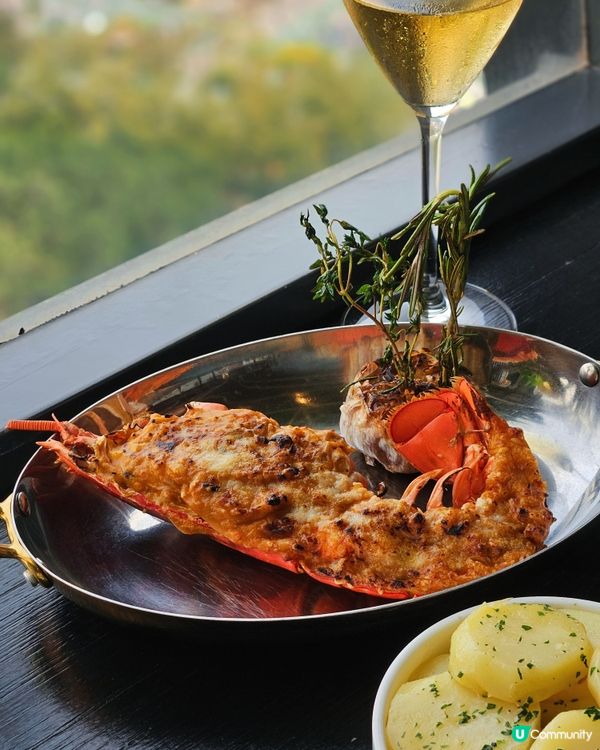 週末奢華Brunch! 海景×海鮮拼盤×甜品塔＝幸福感爆棚!