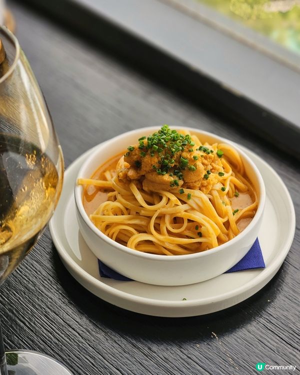 週末奢華Brunch! 海景×海鮮拼盤×甜品塔＝幸福感爆棚!