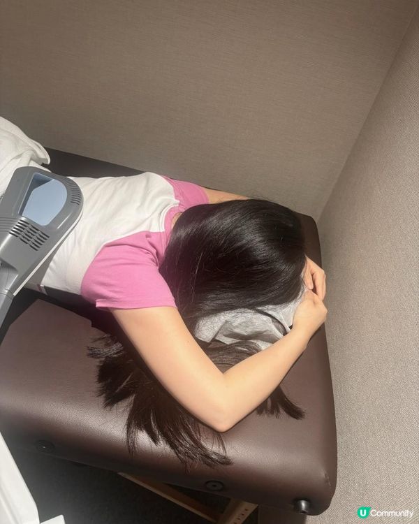 脊柱側彎成日俾人話「歪埋一邊」？Dr Yan 好唔好？中環醫療AI 脊椎檢查實試｜吳錞銦博士收費＋改善高低肩全記錄