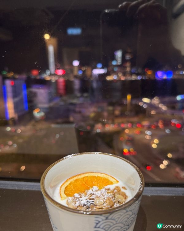 UMI Cafe (銅鑼灣）