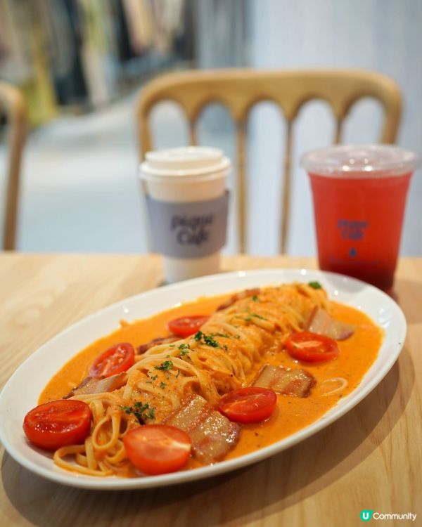 粉色系熊仔 café☕️💖 設獨立寵物區