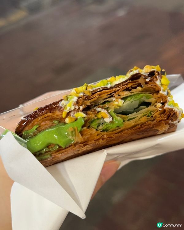 Milk Fill開心果拿破崙泡芙💚✨