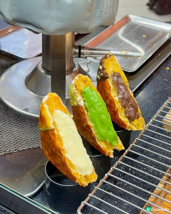 Milk Fill開心果拿破崙泡芙💚✨