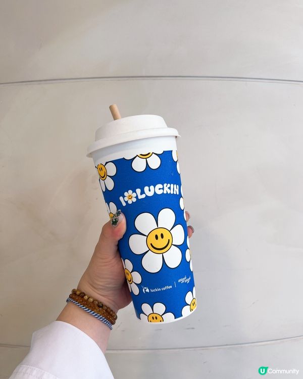 💙瑞幸咖啡 x 𝕎𝕚𝕘𝕘𝕝𝕖 𝕎𝕚𝕘𝕘𝕝𝕖🤍