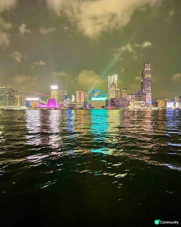 🌃 維港幻彩詠香江|每晚8點,香港最強免費燈光騷!