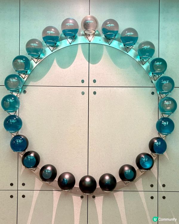 桔子酒店醒目橙色明亮活潑，人均$160，方便舒適