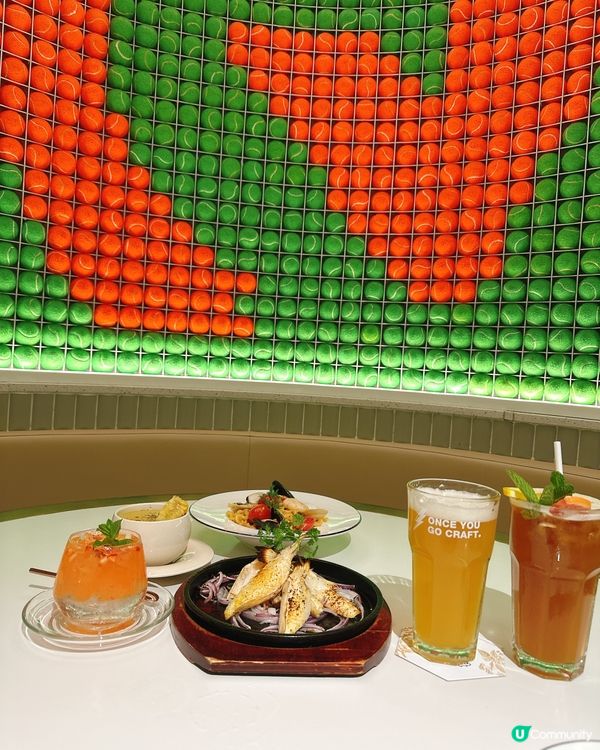 啟德人氣網球打卡牆餐廳