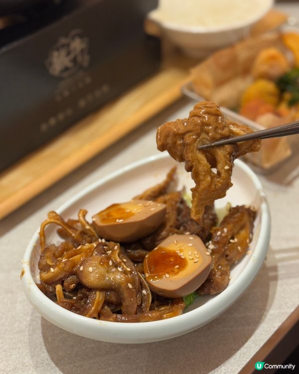 啟德 鐵牛台灣牛肉麵 