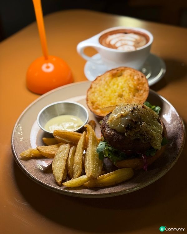 羅馬洞穴風寵物友善Cafe 💫