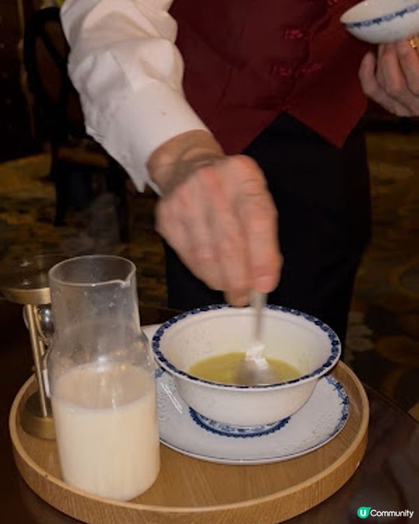 【尖沙咀 食記】香格里拉酒店 Lobby Lounge ♥ 嘆個五星級中式糖水 ♥ 即製薑汁撞鮮奶。芋圓桃膠芝麻糊椰皇燉蛋白