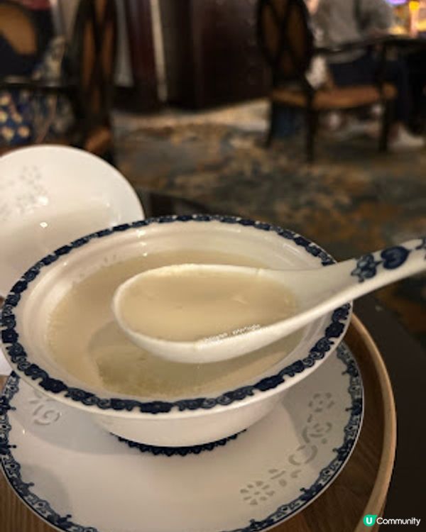 【尖沙咀 食記】香格里拉酒店 Lobby Lounge ♥ 嘆個五星級中式糖水 ♥ 即製薑汁撞鮮奶。芋圓桃膠芝麻糊椰皇燉蛋白