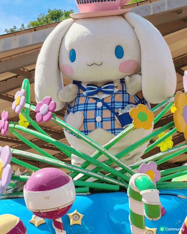 終於親身去咗Sanrio樂園🥳！Melody主題花車一出嚟，...