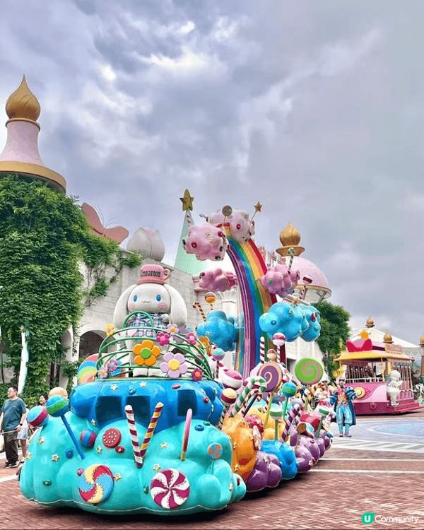 終於親身去咗Sanrio樂園🥳！Melody主題花車一出嚟，...