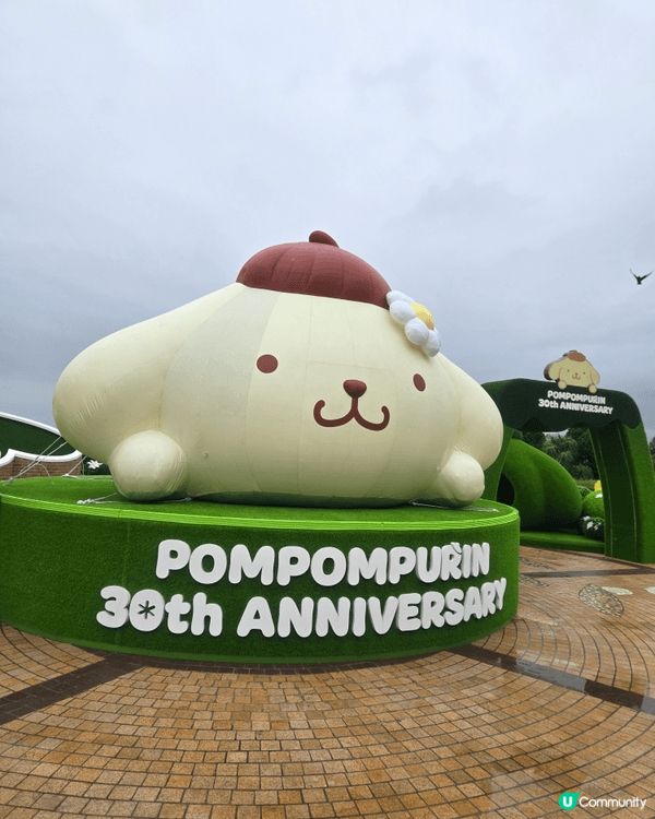 海洋公園與Sanrio角色攜手推出的「蔚藍海洋之旅」是一個非...
