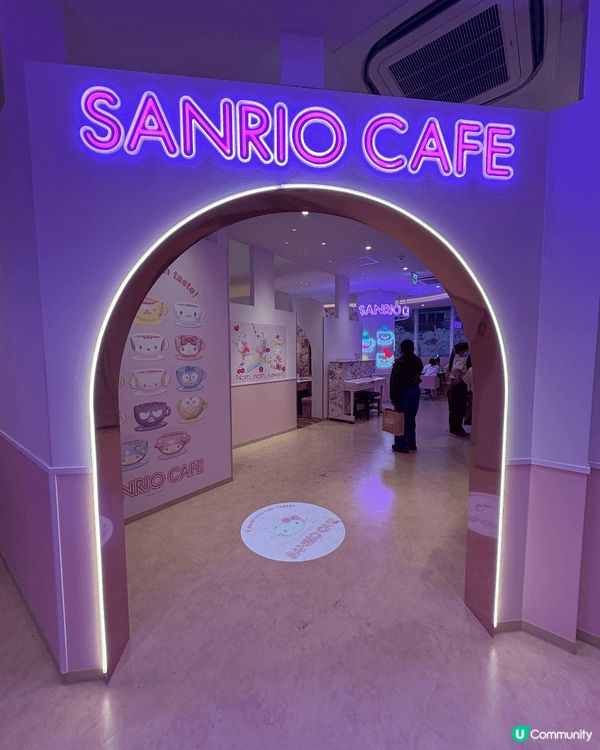 位於東京原宿竹下通的 Sanrio 原宿旗艦店