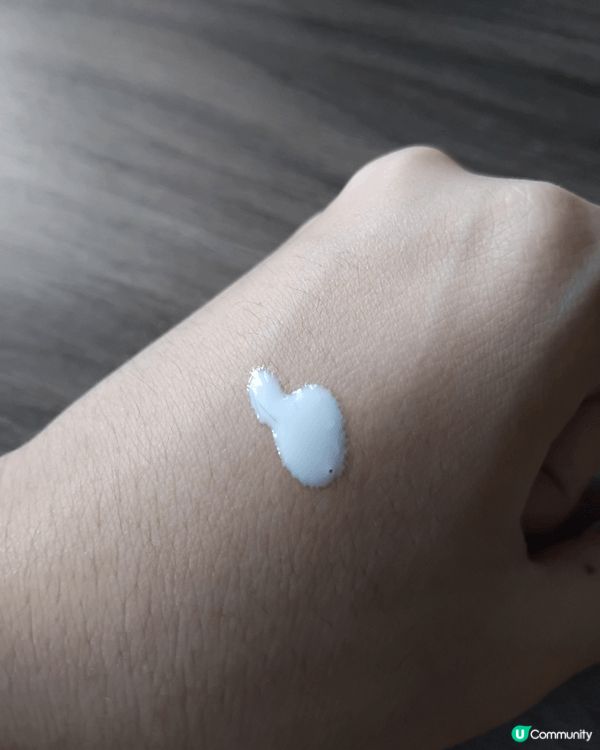 化妝扮靚之餘，唔傷肌膚真係好重要，所以打底，做好防曬，保護肌...