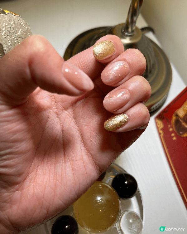 整左美美的指甲🥰☺️最喜歡指甲美美，手靚心情都靚！祝大家都美...