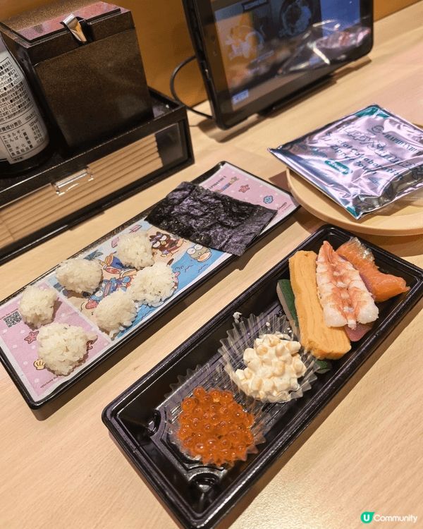 新加坡的壽司郎推出了與Sanrio 角色聯成的夏日美食，兩款...