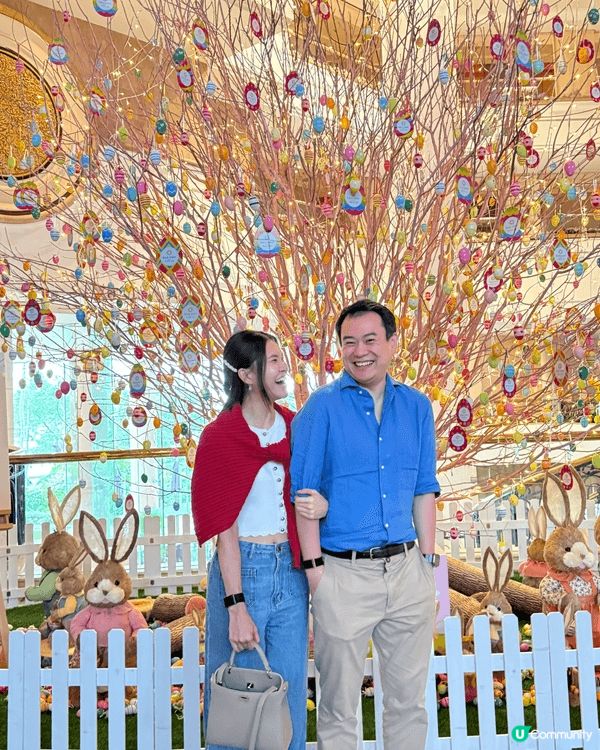 母親生日我們一家家人到了屯門黃金海岸酒店吃午餐自助餐慶祝，適...