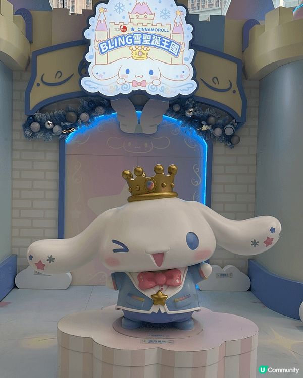 聖誕節時在香港新港城拍攝的，因為Sanrio 角色多元化，全...