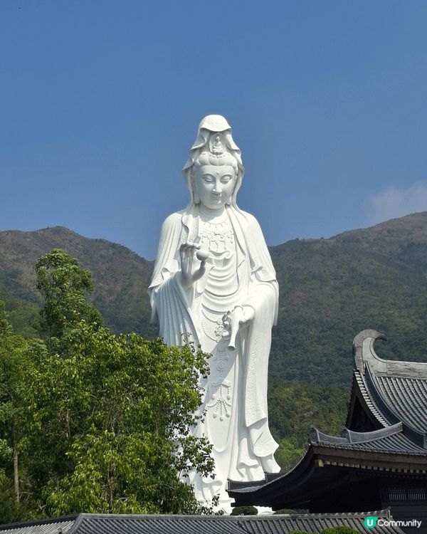 我今次上載的照片，分別係香港幾個我幾鍾意嘅地方。慈山寺氣氛好...