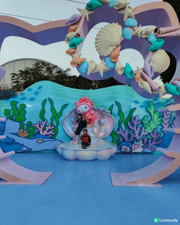 海洋公園真的是親子時光好去處，兩個小朋友每次都好喜歡去海洋公...