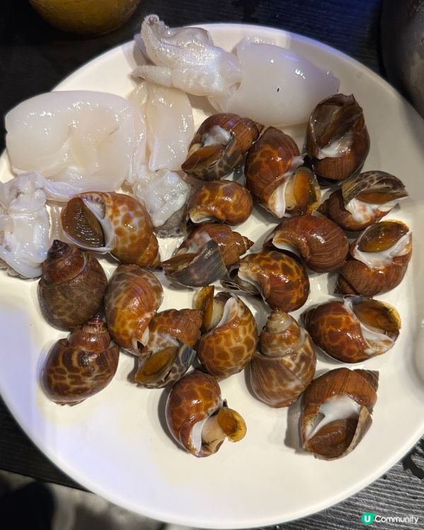 台中任食海鮮，有大頭蝦，鮑魚，生蠔，東風螺