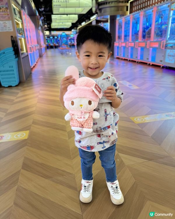 九龍灣playhouse有波波池、夾公仔