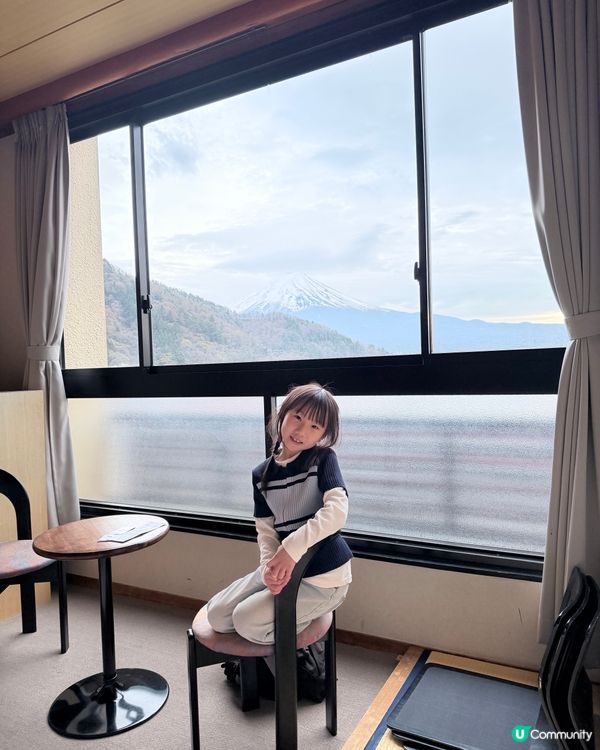 浸溫泉睇富士山！♨️🗻 正到痺 😱