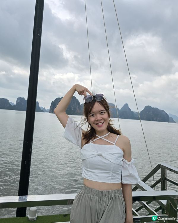 海上漫遊下龍灣！🏞️ 遠眺鬥雞石！👫
