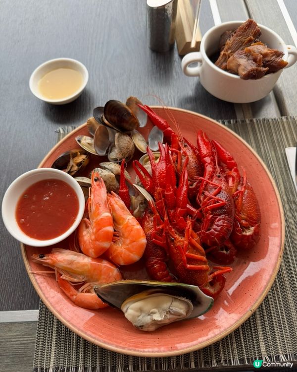 港青酒店午餐🤩！夠豪氣！🍴✨