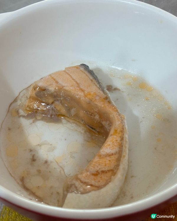 澤興見到三文魚特價俾阿柴狗🐕‍🦺食