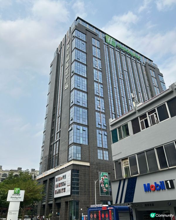 深圳南山區/酒店。中山公園地鐵站旁。近南頭古城