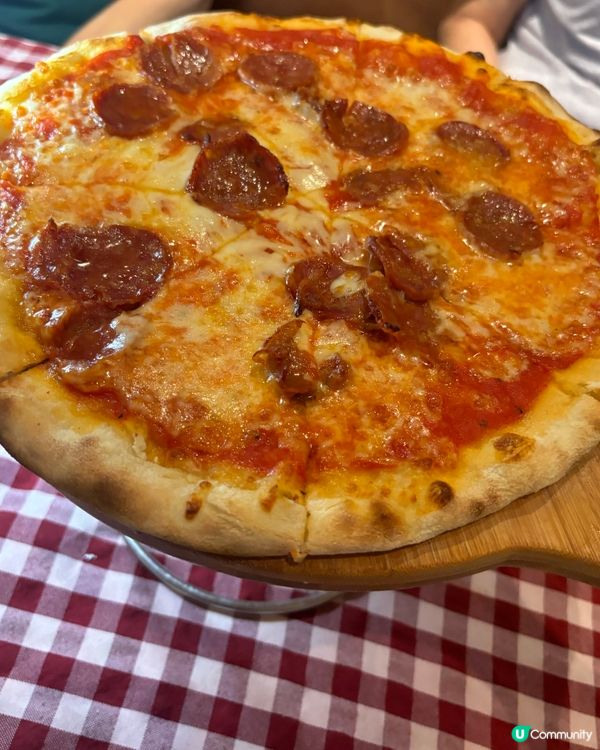 西灣河望海景食pizza😋😋😋😋