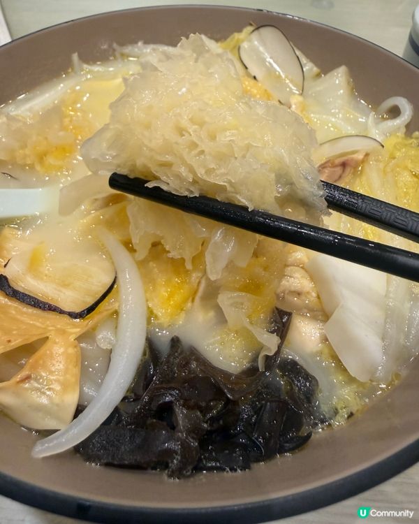 《南昌》Vwalk $48椰子雞湯麵
