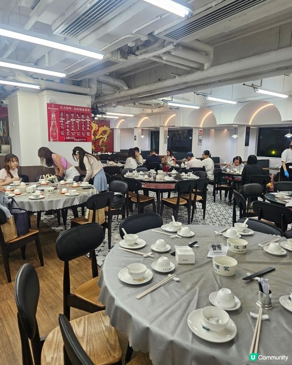 母親節就到，諗到同媽咪去邊度慶祝未？一於去（襟江酒家）啦！呢...
